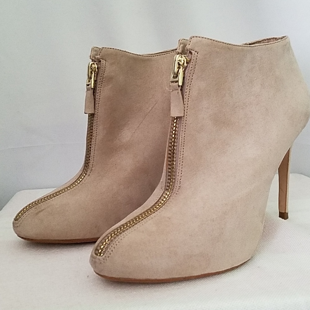 Zara Basic Collection Nude Booties - Picture 2 of 8